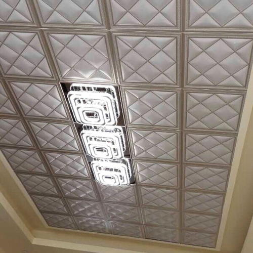 客廳吊頂專用鋁扣板-客廳集成吊頂?shù)醵喔? title=