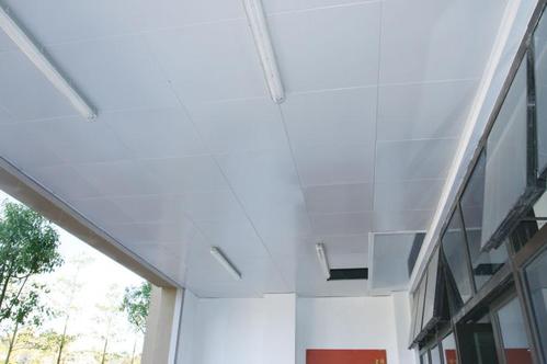 佛山集成吊頂生產-集成吊頂?shù)膬r格