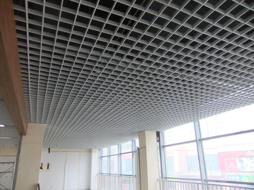 鋁格柵鋁扣板-鋁格柵和鐵格柵那種值得有名字