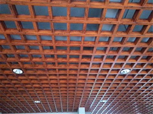 寧夏集成吊頂-臥室鋁扣板吊頂廠家告訴你臥室吊頂必不必要