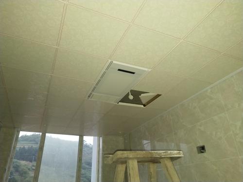 專業(yè)鋁扣板吊頂-跟著廚房鋁扣板吊頂廠家學(xué)學(xué)吧