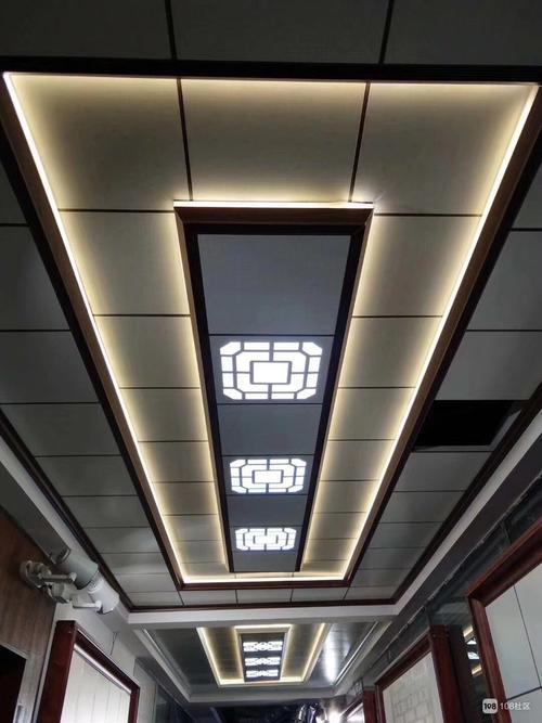 建材集成吊頂?shù)?石膏板和鋁扣板集成吊頂