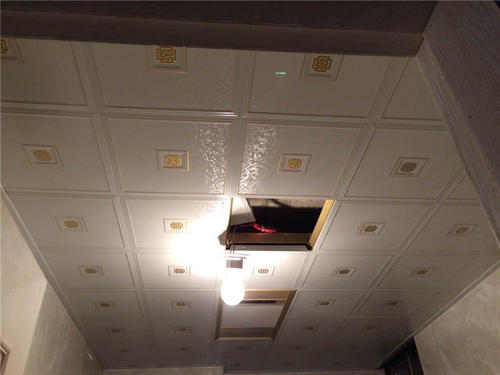福州集成吊頂價(jià)格-廣州集成吊頂鋁扣板廠家詳解廚房集成吊頂怎么選