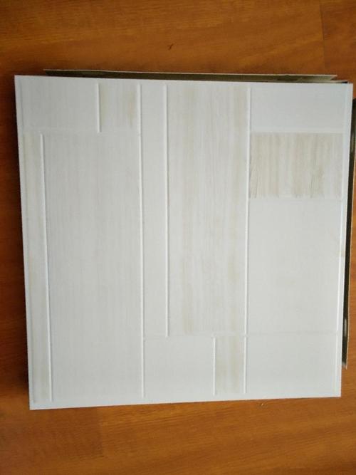 平板鋁扣板顏色-600x600鋁扣板顏色-鋁扣板顏色調(diào)色