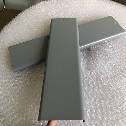 鋁條鋁扣板圖片-帶沖孔鋁扣板吊頂圖片來給你講講沖孔鋁扣板這些事