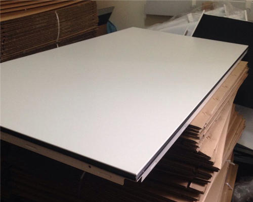 武漢鋁扣板價(jià)格-跟著鋁扣板批發(fā)廠家一起來看看吧