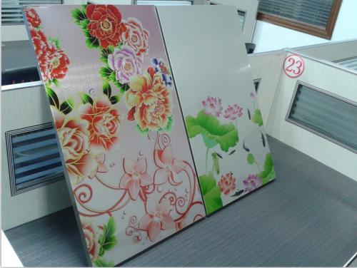 uv鋁扣板生產(chǎn)-鋁扣板UV上色生產(chǎn)過程-鋁扣板生產(chǎn)工藝及現(xiàn)場(chǎng)生產(chǎn)