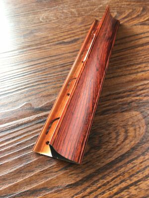 集成吊頂夾腰線-家居吊頂裝修中你不得不知道的集成吊頂材料知識(shí)