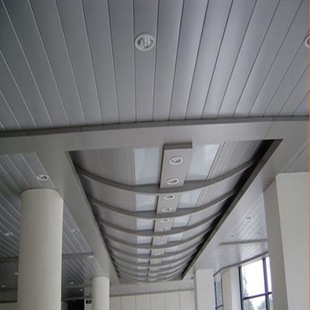 鋁天花吊頂-格柵鋁天花和鐵格柵吊頂要怎么選