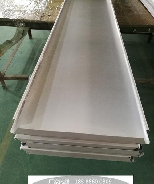 遵義pv鋁扣板-廚房鋁扣板吊頂安裝技巧