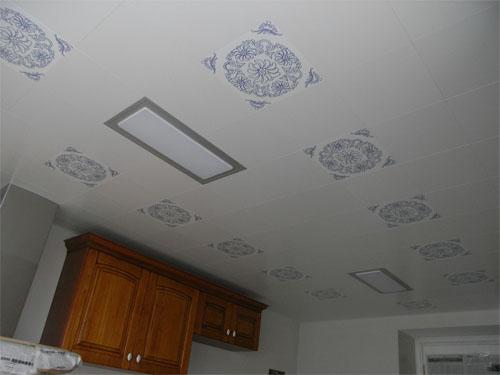 鋁扣板吊頂?shù)膬?yōu)點(diǎn)-穿孔鋁扣板的用途跟優(yōu)點(diǎn)