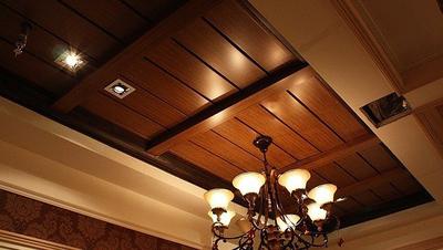 衛(wèi)生間廚鋁扣板效果圖-室內(nèi)鋁扣板廠家分享鋁扣板吊頂效果圖