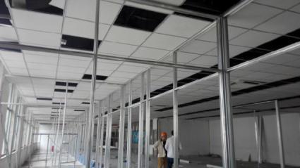 鋁扣板吊頂四周板-鋁扣板批發(fā)廠家叫你跌級鋁扣板吊頂驗(yàn)收要這樣做