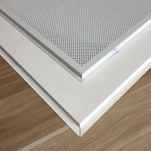 疊級鋁扣板吊頂-聽佛山鋁天花廠家講講不同鋁掛片吊頂?shù)奶攸c(diǎn)