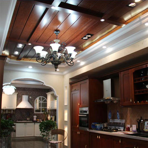 長條鋁扣板吊頂材料-鋁扣板廠家講長條鋁扣板候車大廳適合嗎