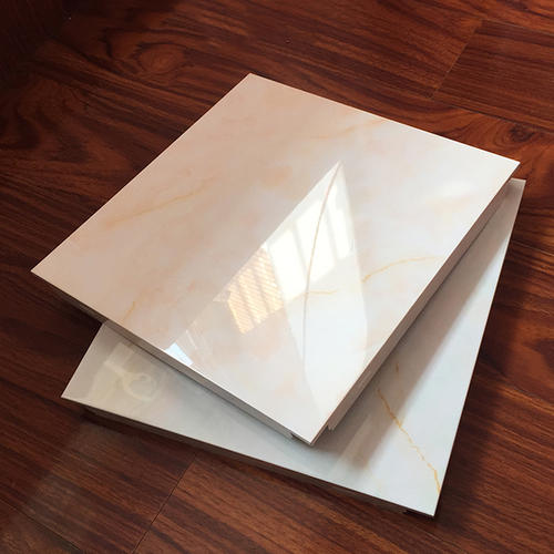 綠色鋁扣板-聽鋁扣板生產(chǎn)廠家講講鋁條扣特點有哪些