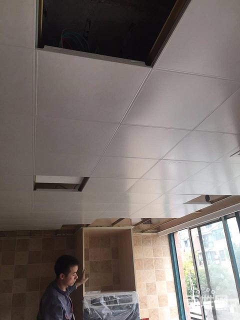 鋁扣板批發(fā)哪家便宜-便宜在?？谀睦锱l(fā)鋁扣板-便宜南充市鋁扣板哪家