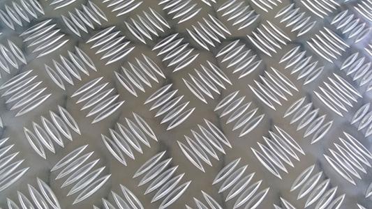 鋁板鋁扣板多少錢一平方米-鋁扣板吊頂每平方多少價錢