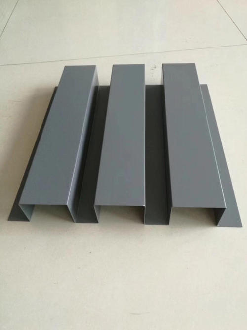 鋁扣板的客廳吊頂圖-客廳鋁扣板吊頂好看嗎