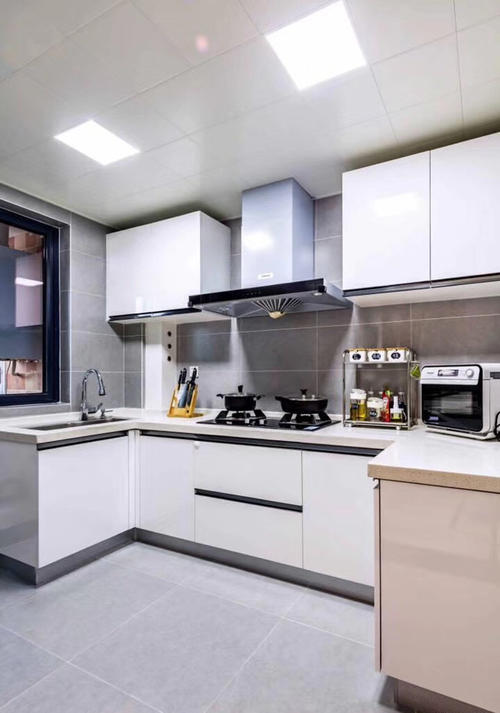 11平集成吊頂-集成吊頂那個(gè)品牌好