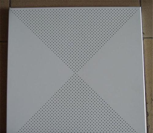 佛山鋁扣板批發(fā)廠家-佛山鋁天花廠家告訴你批發(fā)廠家怎么找