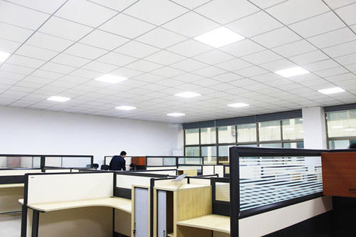 鋁扣板吊頂責(zé)任公司-想入手辦公室鋁扣板吊頂