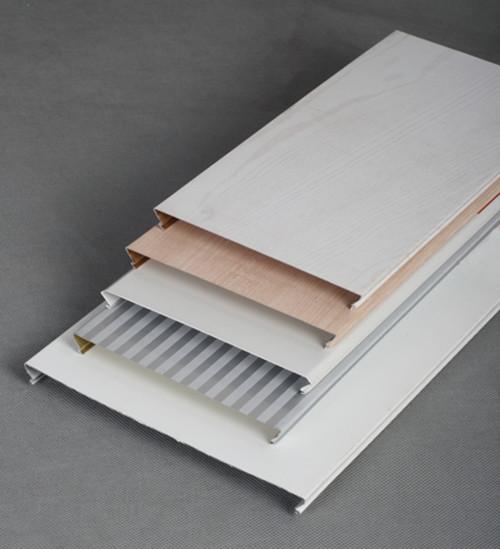 鋁條鋁扣板生產(chǎn)廠家-加油站鋁條扣特點(diǎn)有哪些