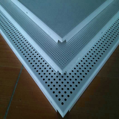 鋁扣板批發(fā)廠家直-鋁扣板批發(fā)到底要怎么找