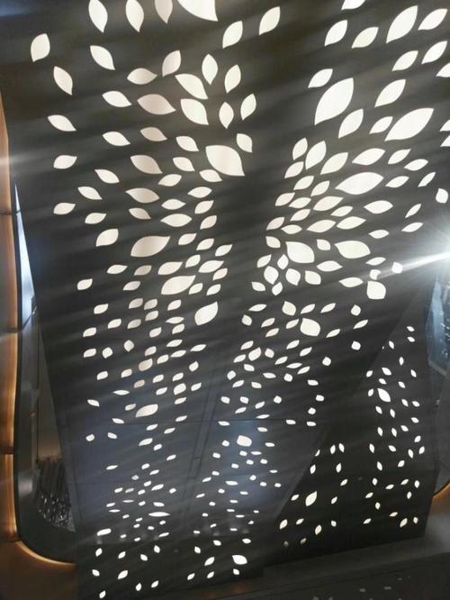 沖孔式鋁單板廠家-沖孔鋁單板安裝節(jié)點詳細介紹