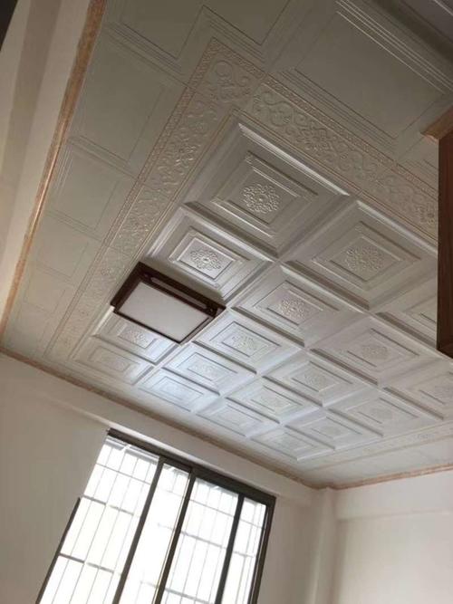 鋁扣板二級(jí)吊-二級(jí)鋁扣板二級(jí)型框-吊頂二級(jí)鋁扣板