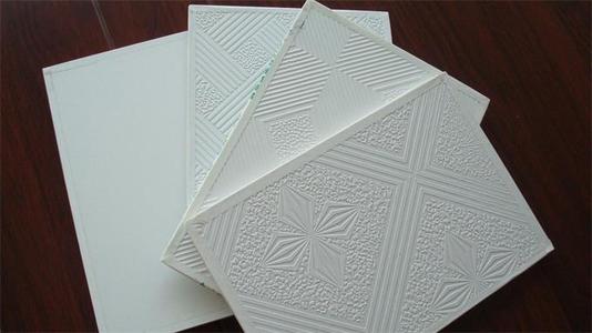 鋁扣板比吊頂?shù)膬?yōu)勢(shì)-陽(yáng)臺(tái)吊頂用鋁扣板吊頂?shù)膬?yōu)勢(shì)