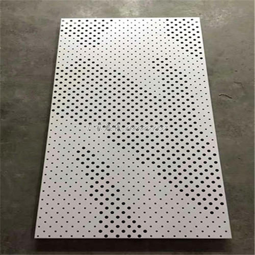 白色穿孔鋁單板-佛山鋁天花廠家講穿孔鋁扣板為什么會變成吊頂新選擇