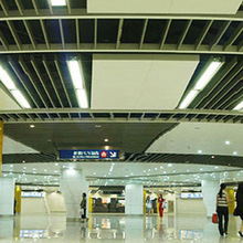 高級鋁扣板-鋁扣板批發(fā)廠家來揭秘