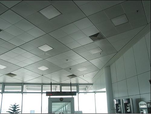 日照鋁扣板廠家-客廳鋁扣板吊頂安裝步驟復(fù)雜嗎