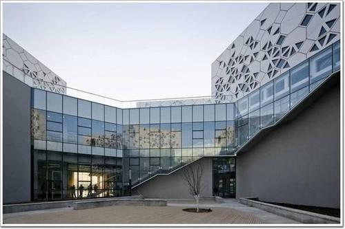 南通鏤空鋁單板-雕花鋁單板賦予更多藝術(shù)感給建筑