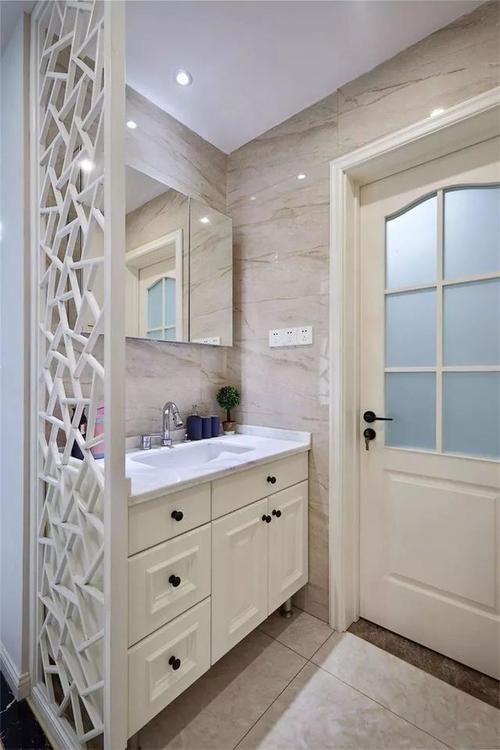 集成吊頂常見(jiàn)規(guī)格-新中式餐廳吊頂常見(jiàn)原材料