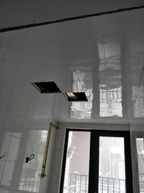 鋁扣板純白吊頂-白色鋁扣板吊頂純-純白鋁扣板吊頂實(shí)拍