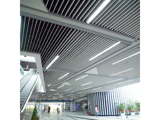 想要裝個好看吊頂？先來了解下鋁天花吊頂種類有哪些！