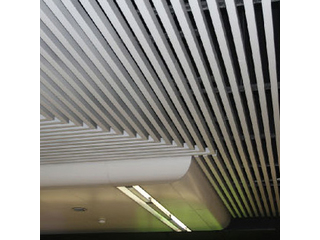 工程鋁扣板廠家解析機(jī)場(chǎng)鋁天花吊頂優(yōu)勢(shì)