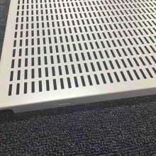 鋁扣板生產(chǎn)廠家鋁扣板-衛(wèi)生間鋁扣板吊頂出現(xiàn)霉菌