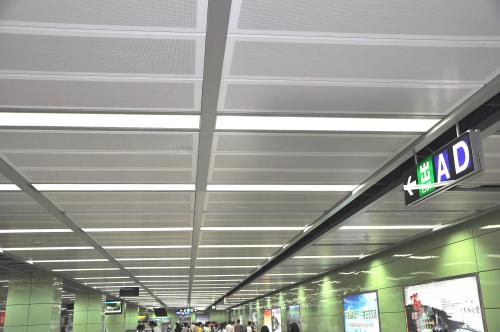 鋁扣板條扣尺寸-H型密閉式條扣天花產(chǎn)品特點