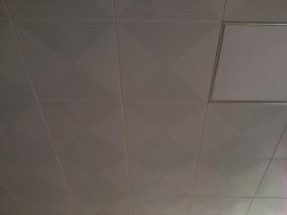 福建鋁扣板廠家-工程鋁扣板批發(fā)廠家講講加油站鋁條扣的優(yōu)點有哪些