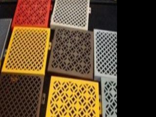 鋁扣板采購(gòu)-聽(tīng)鋁扣板批發(fā)廠家上一課