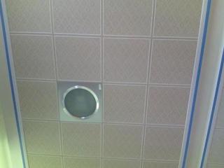 制造鋁扣板的廠家-鋁單板、鋁扣板的區(qū)別分類和常用規(guī)格尺寸