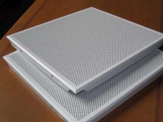 鋁扣板吊頂每平方米花多少錢-鋁扣板批發(fā)廠家給你盤盤吊頂材料有哪些