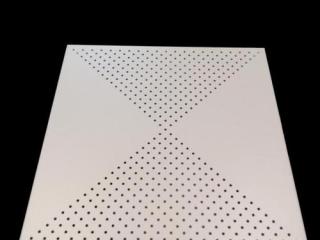 集成吊頂鋁扣板定做-客廳鋁扣板吊頂廠家說裝不平就不會出現(xiàn)