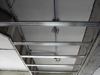 鋁扣板多少錢的一塊-蜂窩鋁扣板吊頂多少錢一方