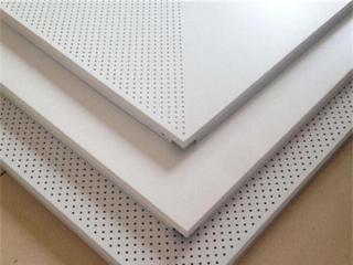 鋁扣板和板哪種好-跟蜂窩鋁扣板廠家了解一下蜂窩板