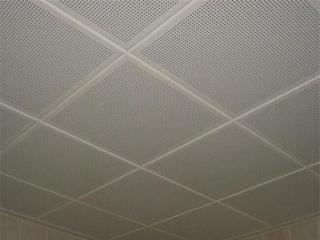 鋁扣板國(guó)際標(biāo)準(zhǔn)厚度-佛山美利龍之鋁扣板吊頂?shù)倪x購(gòu)誤區(qū)