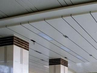 鋁扣板平面吊頂-安裝鋁扣板吊頂一平方多少錢